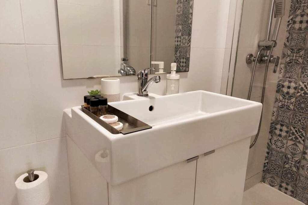 Bonito Apartamento En 2º Linea De Playa & Parking Apartment มาลากา ภายนอก รูปภาพ